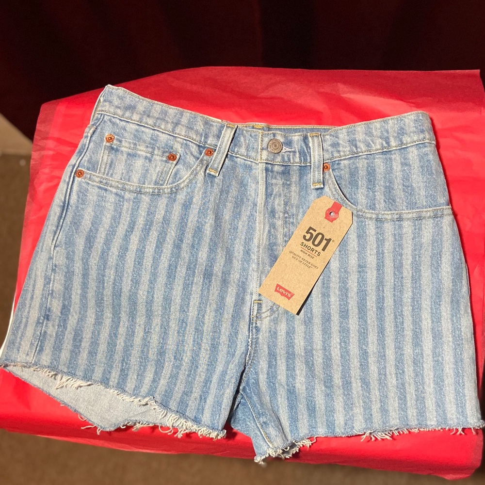 Levi's Women's High Rise Levis 501 Shorts - 28In.